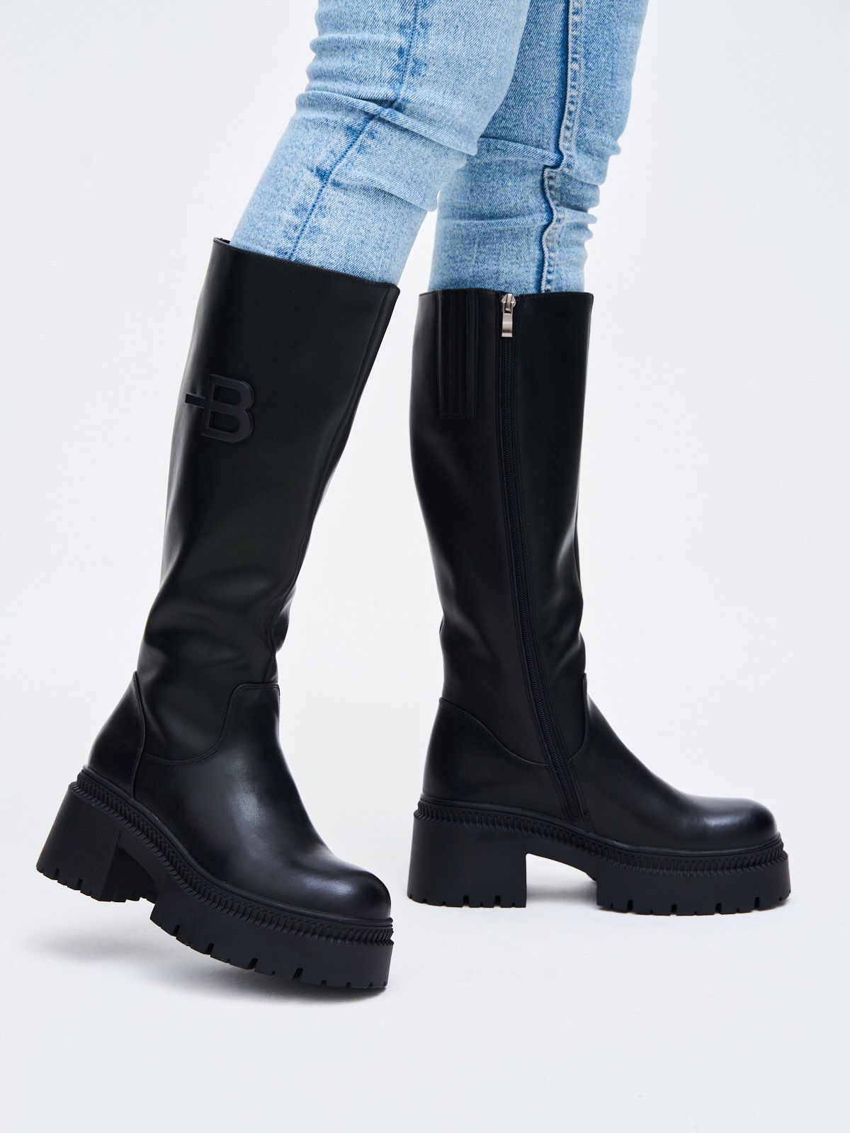 Сапоги  HW-70-142-black