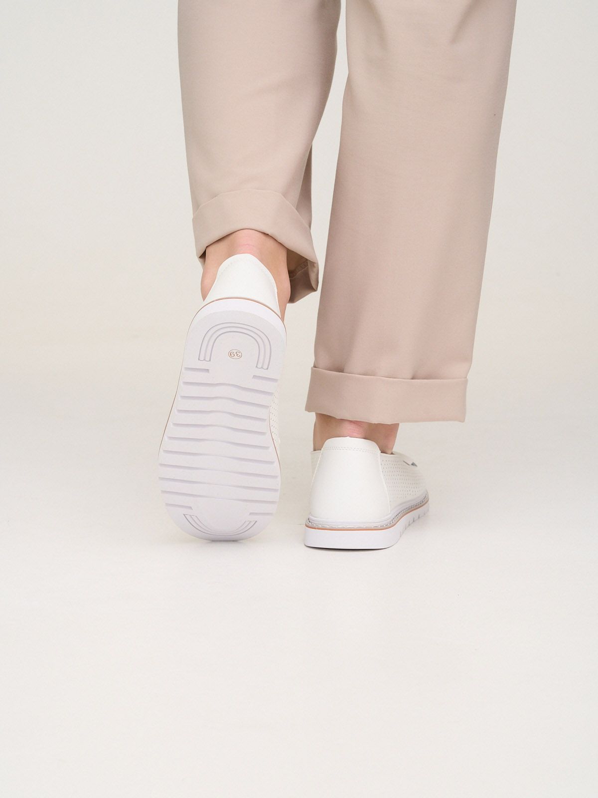 Балетки  XH99016-white