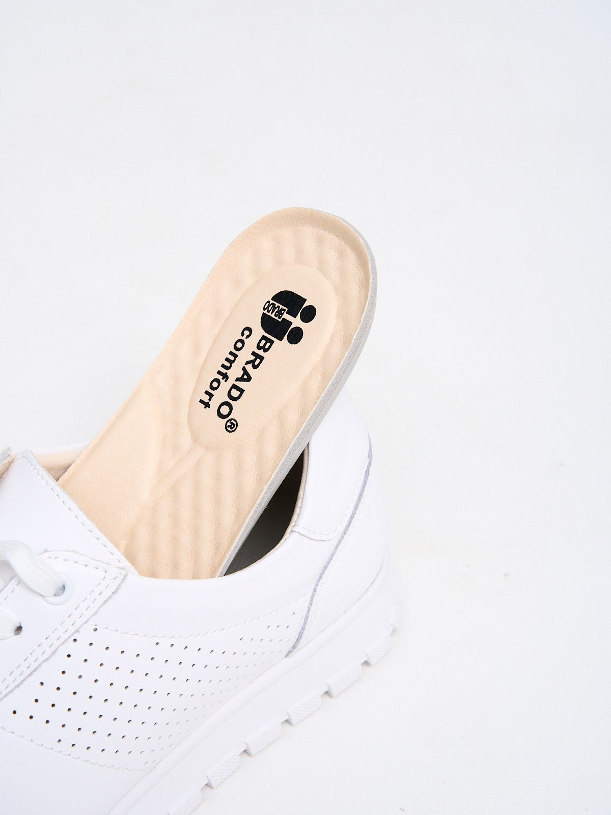 Кроссовки  QT7029-1-white
